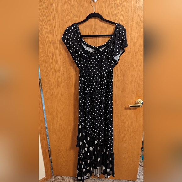 layne Bryant Dresses & Skirts - Layne Bryant maxi dress